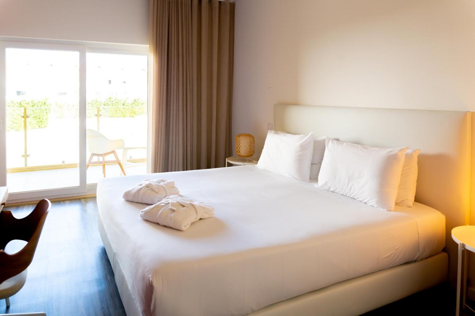 Ride Surf Resort & Spa Peniche Kültér fotó